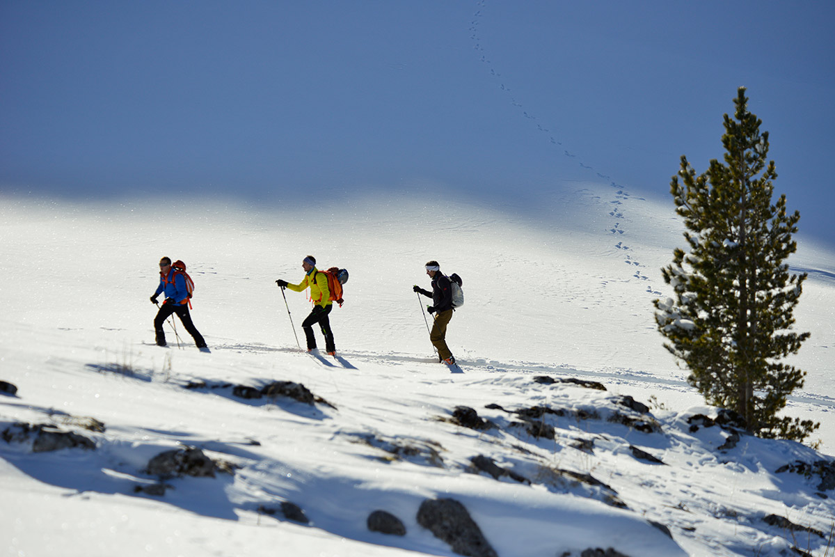 Outdoor leadership training / courses ski touring for beginners